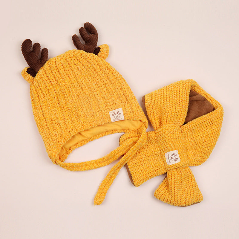 Infant plus cotton fawn hat and scarf set